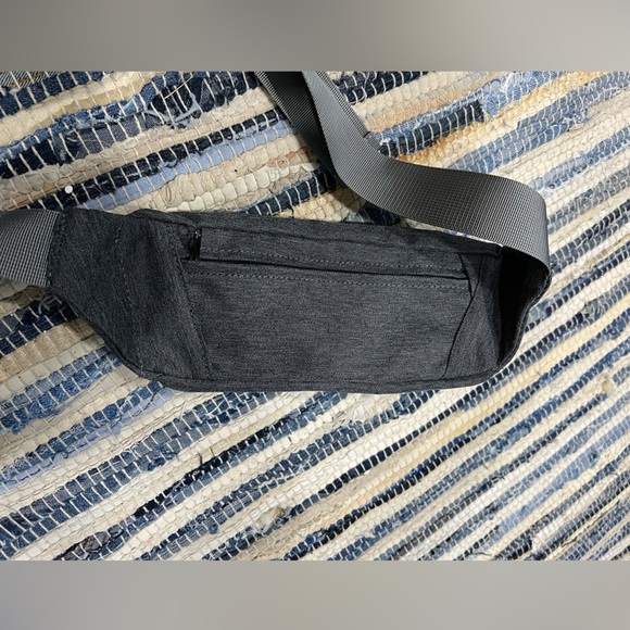 5 for $25: Small gray waterfly Fanny pack - Picture 4 of 8
